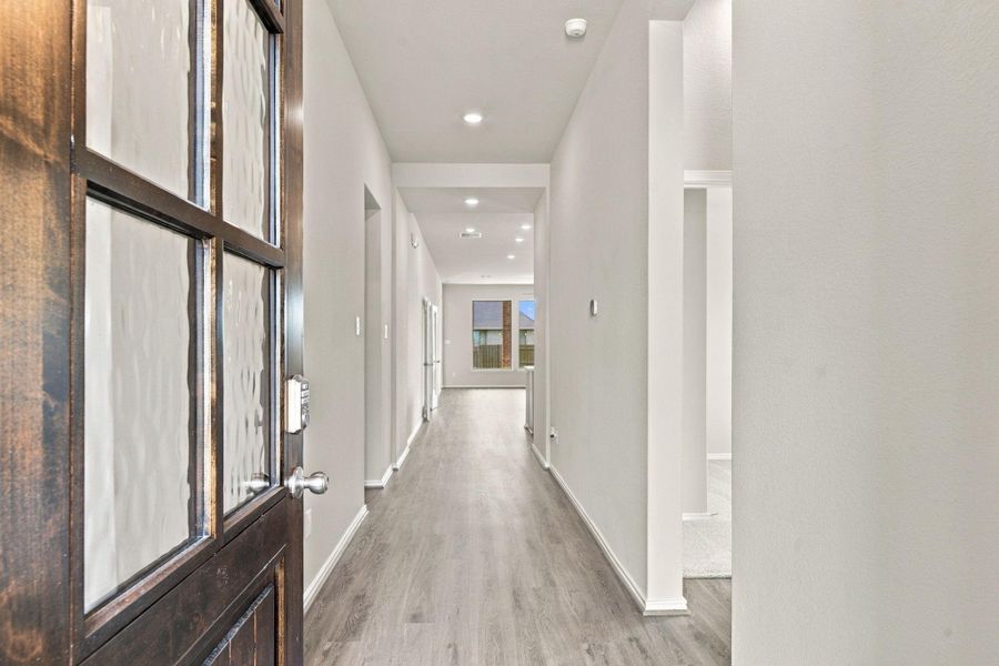 Spacious, unfurnished interior of a new home in The Trails, New Caney (Image 20). Spacious, unfurnished interior of a new home in The Trails, New Caney (Image 20).