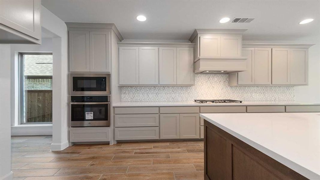 Furnished interior view inside a new home in North Sky 55', Celina (Image 12).