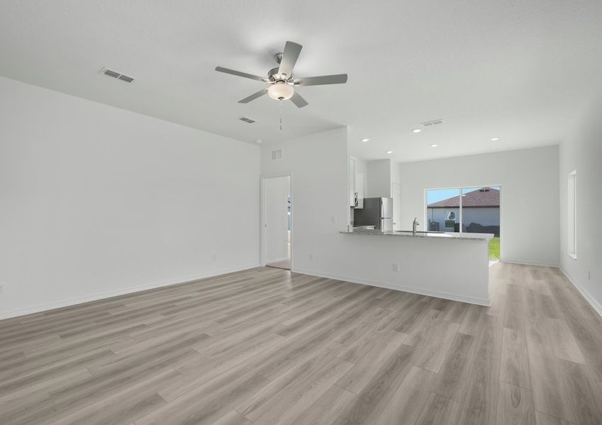 There is tons of natural light with three windows in the main living areas There is tons of natural light with three windows in the main living areas