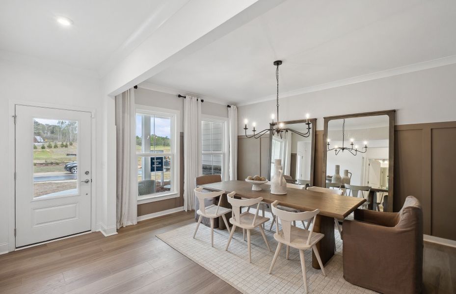 Representative furnished interior of a home built from the Frazier by Pulte Homes in Hamilton Place, Cartersville (Image 15).