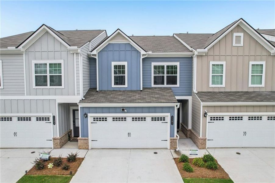 Image 36 of a home in Ellison Square.
