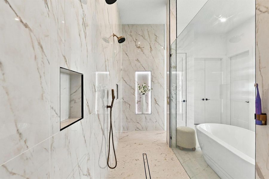 Spa Wet Room and Freestanding Tub Spa Wet Room and Freestanding Tub