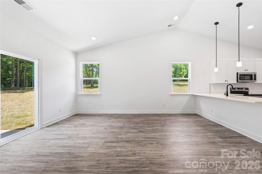 Spacious, unfurnished interior of a new home in , Statesville (Image 13).