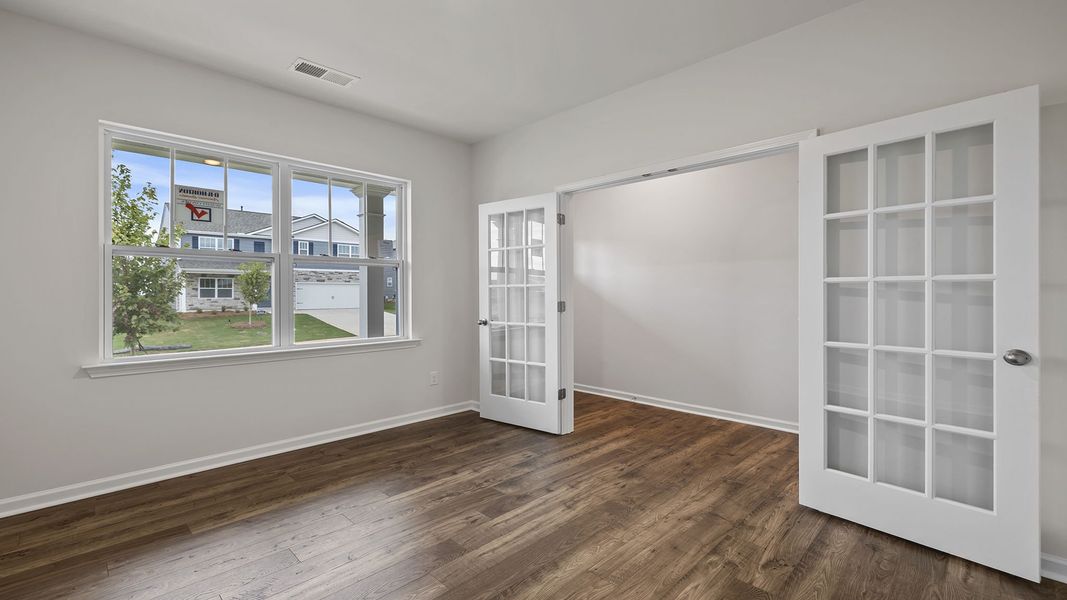 Spacious, unfurnished interior of a new home in Chestnut Ridge, Greenville (Image 13). Spacious, unfurnished interior of a new home in Chestnut Ridge, Greenville (Image 13).