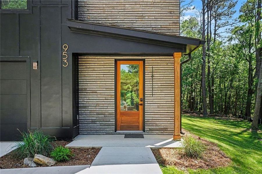 Exterior details and patio area of a home in , Conyers (Image 4).