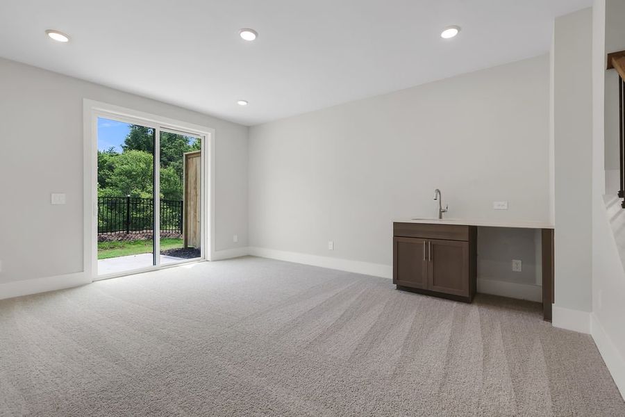 Spacious, unfurnished interior of a new home in Echo Park, Suwanee (Image 26). Spacious, unfurnished interior of a new home in Echo Park, Suwanee (Image 26).