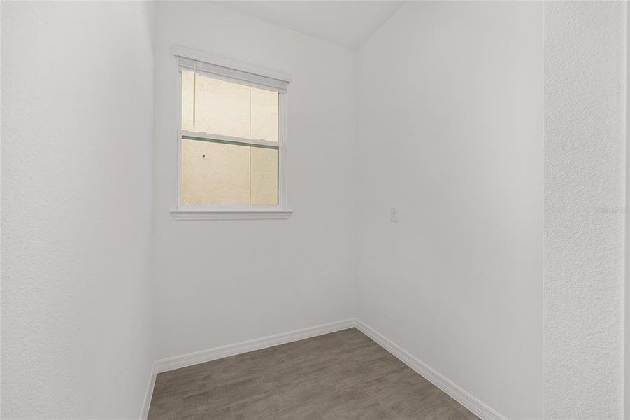 Spacious, unfurnished interior of a new home in Calesa Township, Ocala (Image 43).