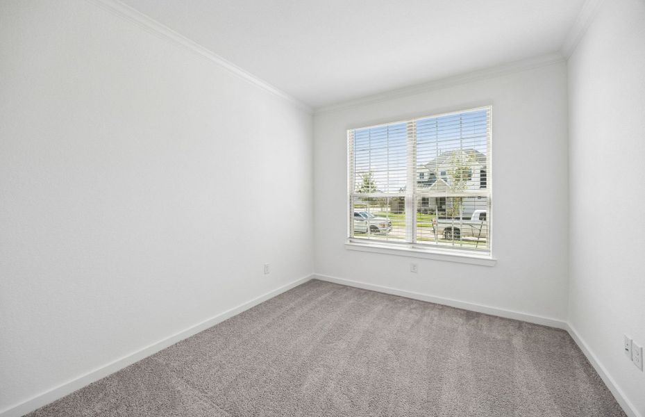Spacious, unfurnished interior of a new home in Ellerden, Tomball (Image 21).