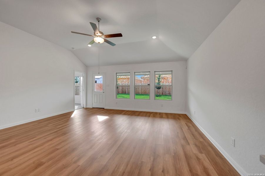 Spacious, unfurnished interior of a new home in Agave, San Antonio (Image 15). Spacious, unfurnished interior of a new home in Agave, San Antonio (Image 15).