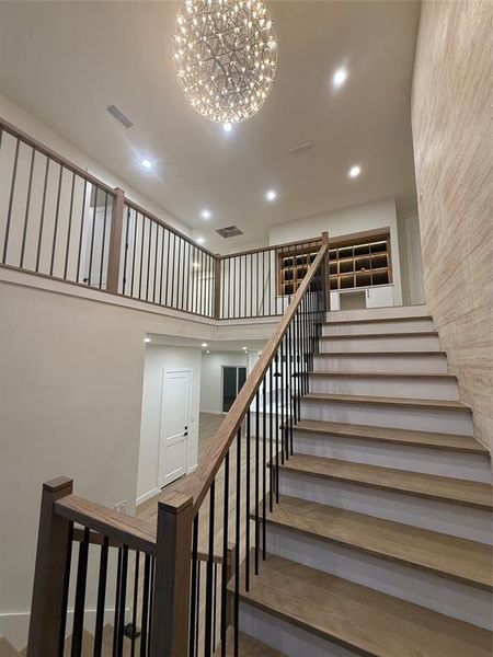 Spacious, unfurnished interior of a new home in , Dallas (Image 10).