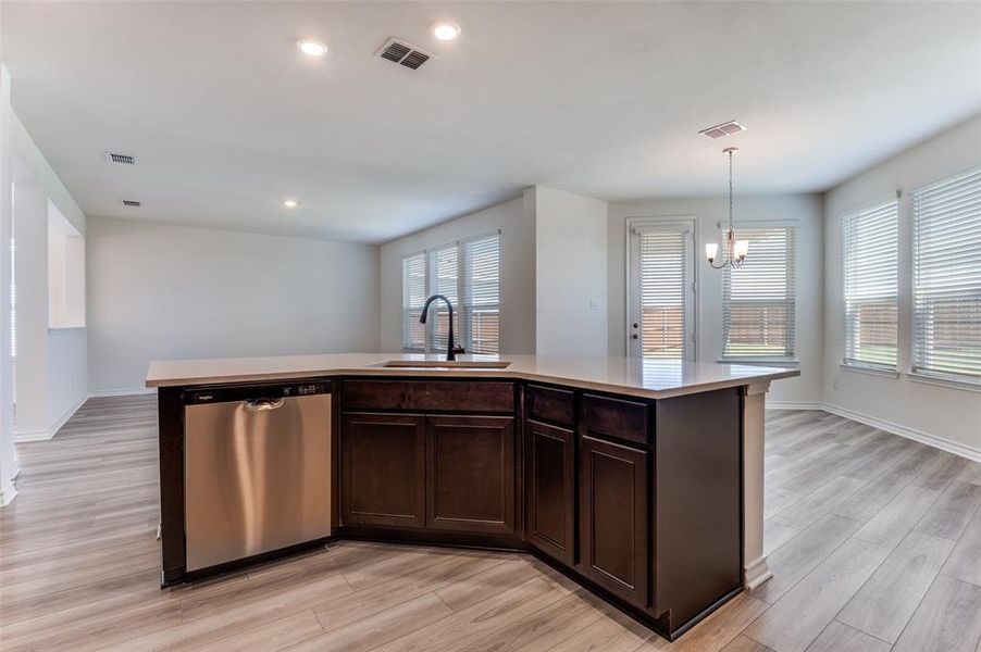 Furnished interior view inside a new home in Cottonwood Creek, Seagoville (Image 10).