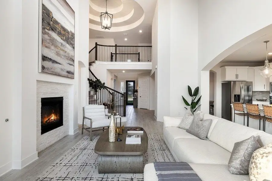 Furnished interior view inside a new home in Sweetwater - 60', Austin (Image 15).