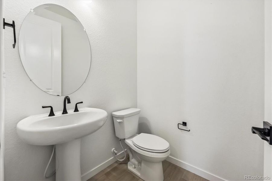 Furnished interior view inside a new home in Barefoot Lakes, Firestone (Image 6). Furnished interior view inside a new home in Barefoot Lakes, Firestone (Image 6).