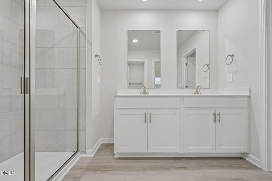 19 - Primary Bath 19 - Primary Bath