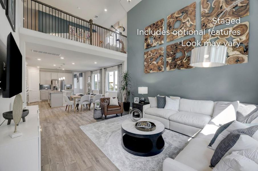 Furnished interior view inside a new home in Woodhavyn 40', Magnolia (Image 7).