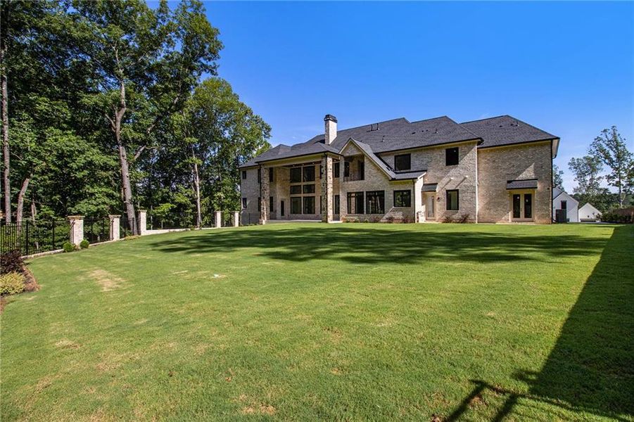 Exterior details and patio area of a home in , Alpharetta (Image 32).