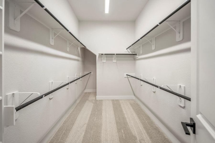 Spacious, unfurnished interior of a new home in ARTAVIA 70′ Lots, Conroe (Image 35).