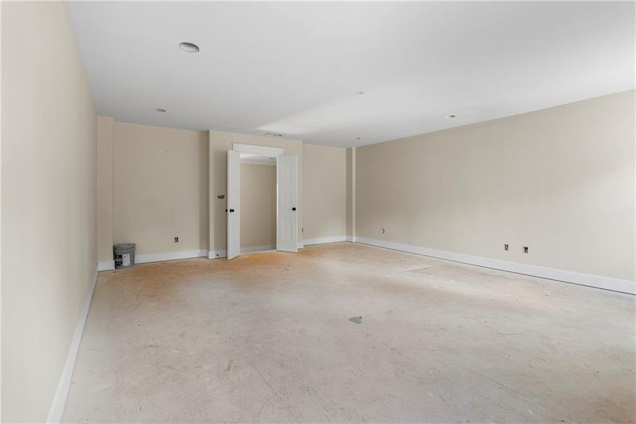 Image 57 of a home in .