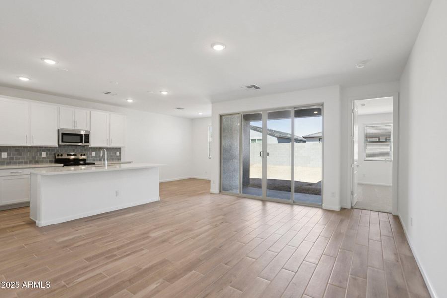 6-web-or-mls-La Senda Dr W-S2409-006 6-web-or-mls-La Senda Dr W-S2409-006