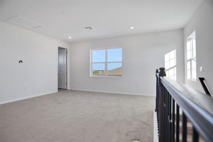 Spacious, unfurnished interior of a new home in Turnleaf, Punta Gorda (Image 44).