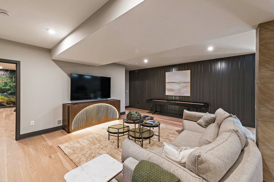 Representative furnished interior of a home built from the Winslow by Fischer Homes in Leeland Farms, Fuquay Varina (Image 27).