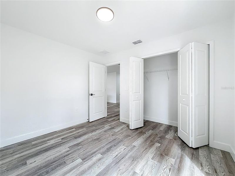Spacious, unfurnished interior of a new home in , Ocala (Image 21).
