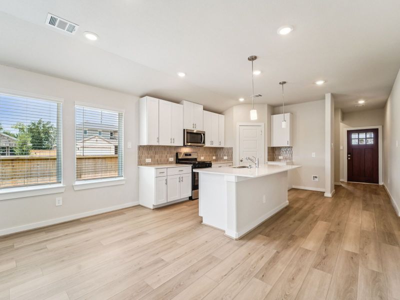 The Hughes floorplan in Heights of Barbers Hill of Mont Belvieu, TX. The Hughes floorplan in Heights of Barbers Hill of Mont Belvieu, TX.