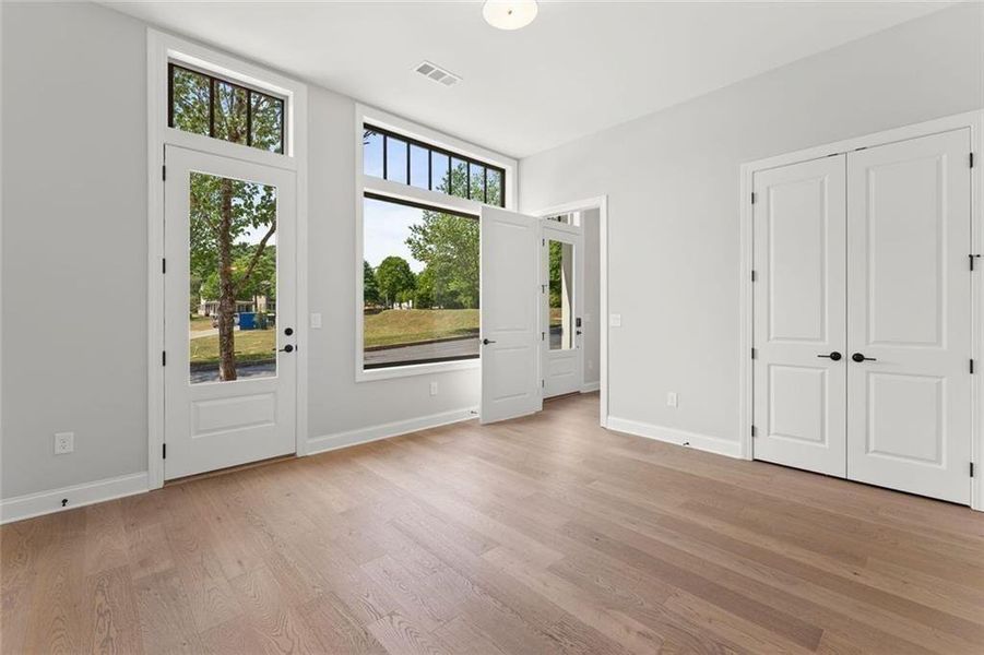 Spacious, unfurnished interior of a new home in , Senoia (Image 22).