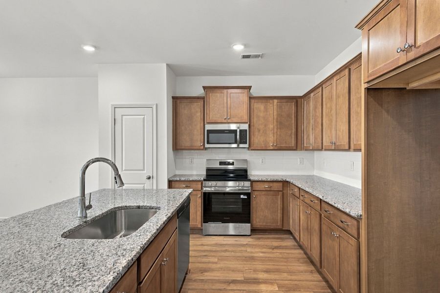 Furnished interior view inside a new home in Ironhorse, Dickson (Image 9).