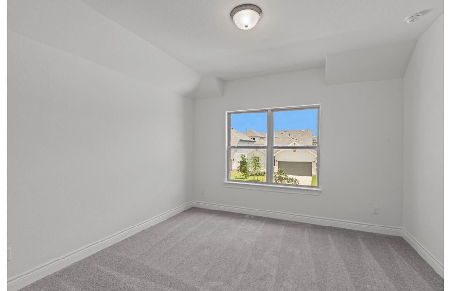 Additional Bedroom Additional Bedroom