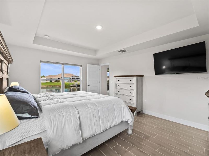Furnished interior view inside a new home in Port Charlotte, Port Charlotte (Image 56).