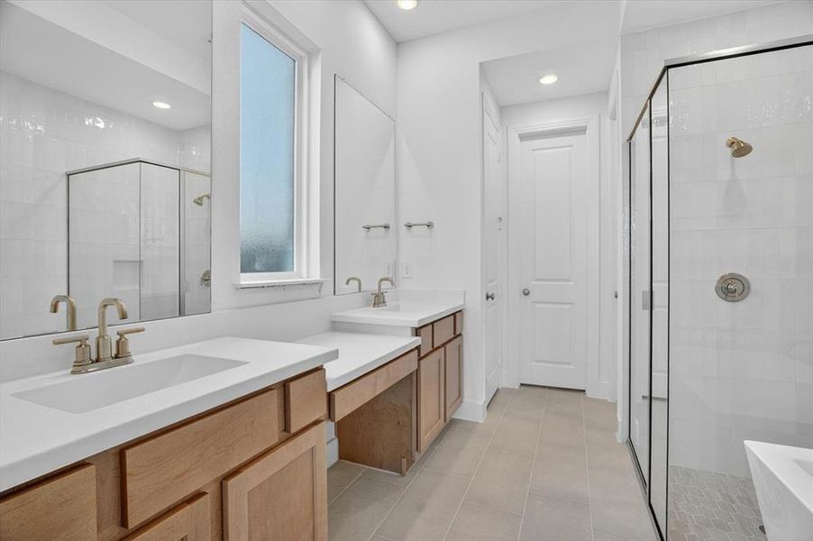 Furnished interior view inside a new home in Tavolo Park, Fort Worth (Image 7).