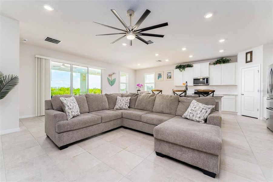 Furnished interior view inside a new home in Evergreen, Bradenton (Image 11). Furnished interior view inside a new home in Evergreen, Bradenton (Image 11).