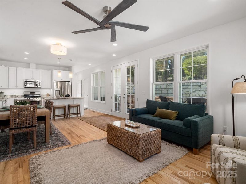 Furnished interior view inside a new home in , Saluda (Image 10).