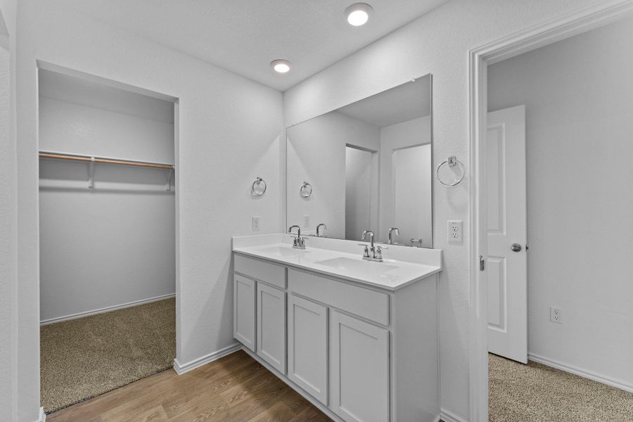 Furnished interior view inside a new home in Talavera, Kyle (Image 8).