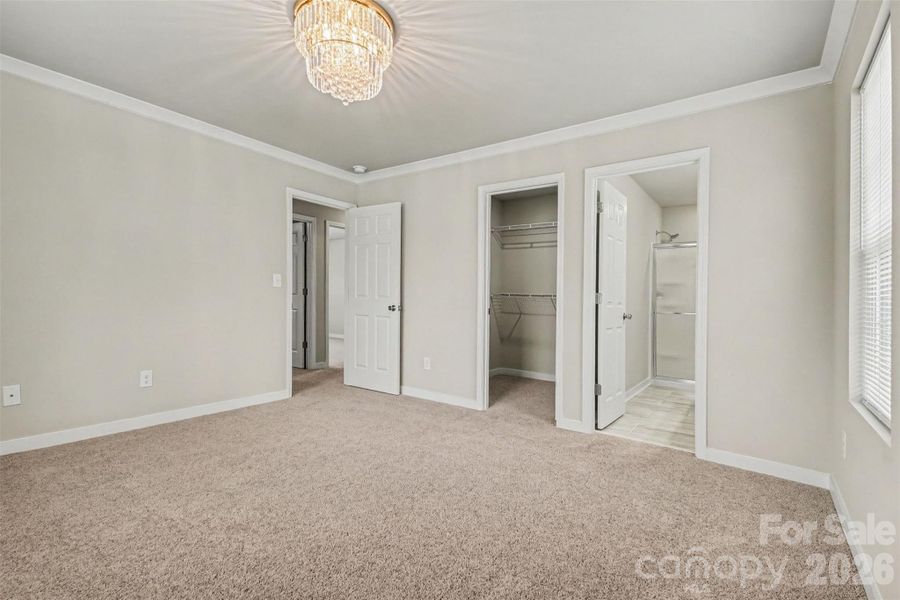 Spacious, unfurnished interior of a new home in , Charlotte (Image 10).