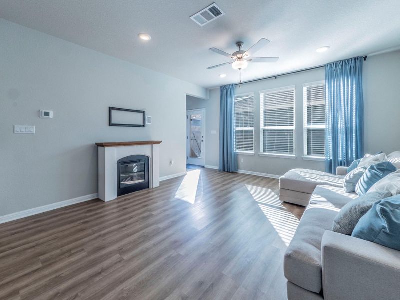Spacious, unfurnished interior of a new home in , Leander (Image 19). Spacious, unfurnished interior of a new home in , Leander (Image 19).