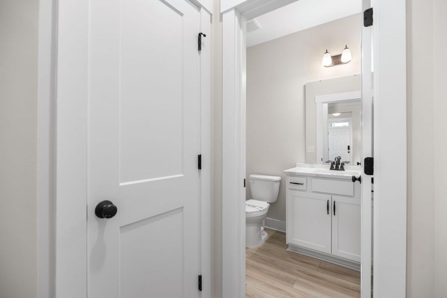 Furnished interior view inside a new home in Harbor Crossing, Greensboro (Image 7).