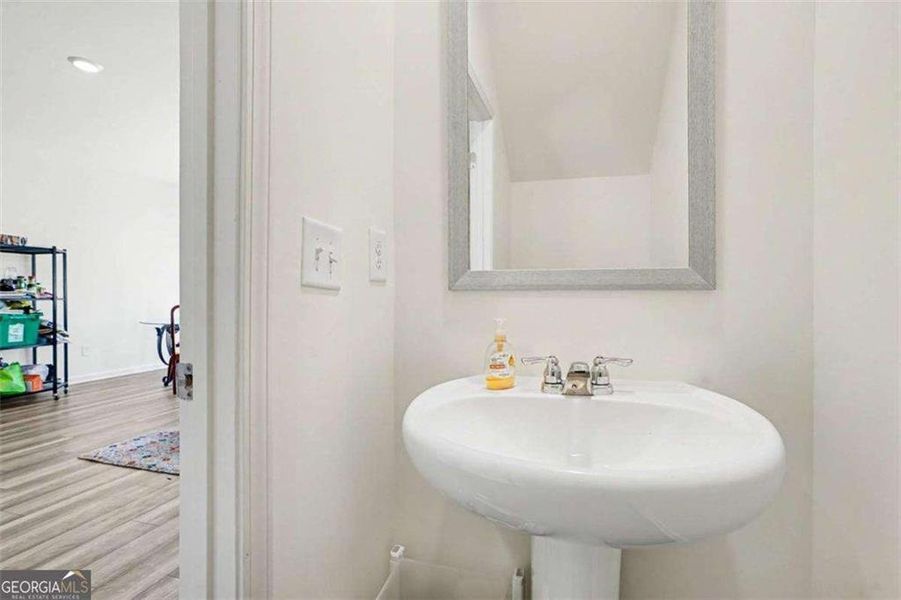 Image 16 of a home in . Image 16 of a home in .