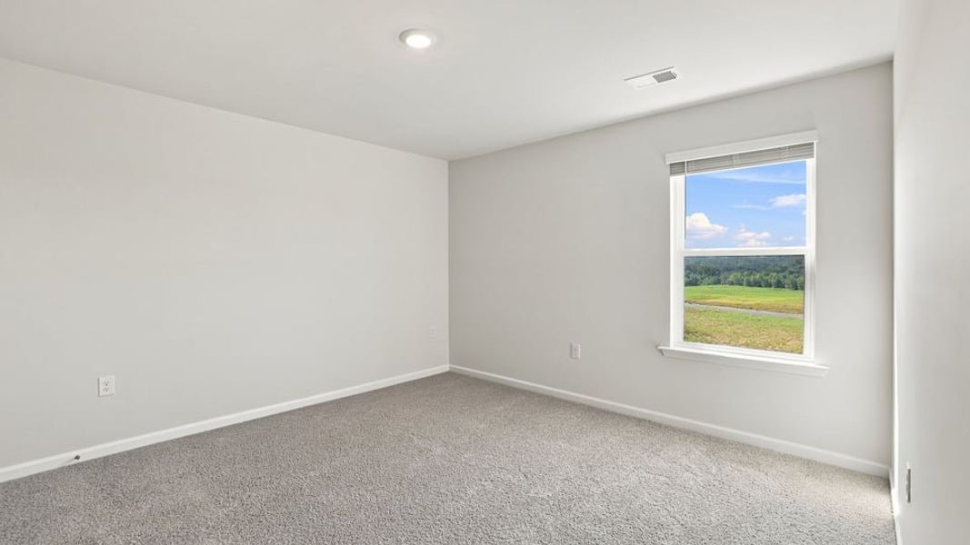 Spacious, unfurnished interior of a new home in Baxter Village, Boiling Springs (Image 28).