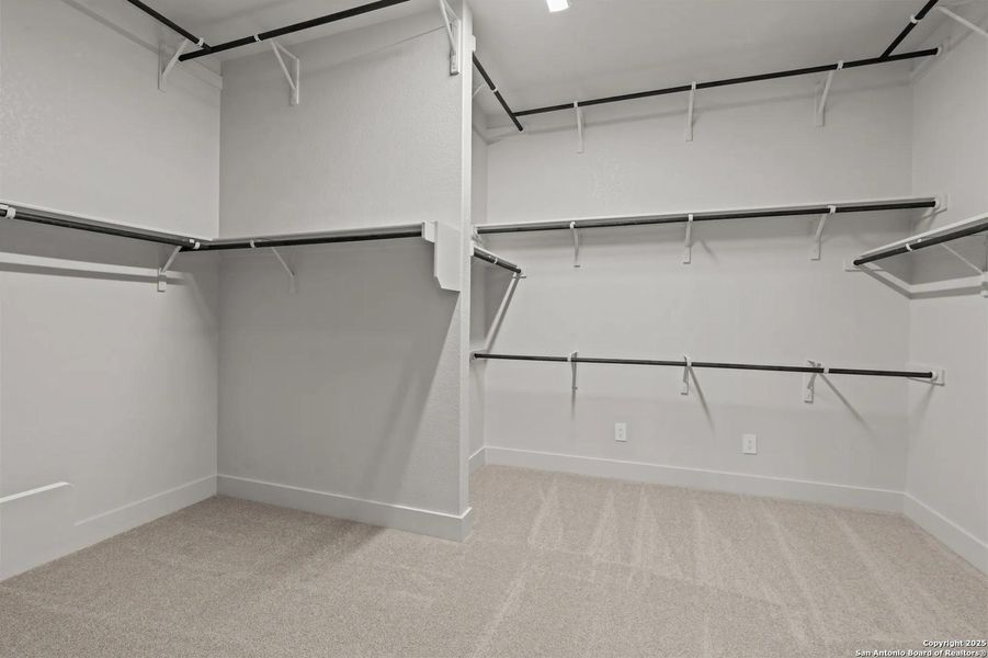 Spacious, unfurnished interior of a new home in Esperanza - 80' & 90', Boerne (Image 17).