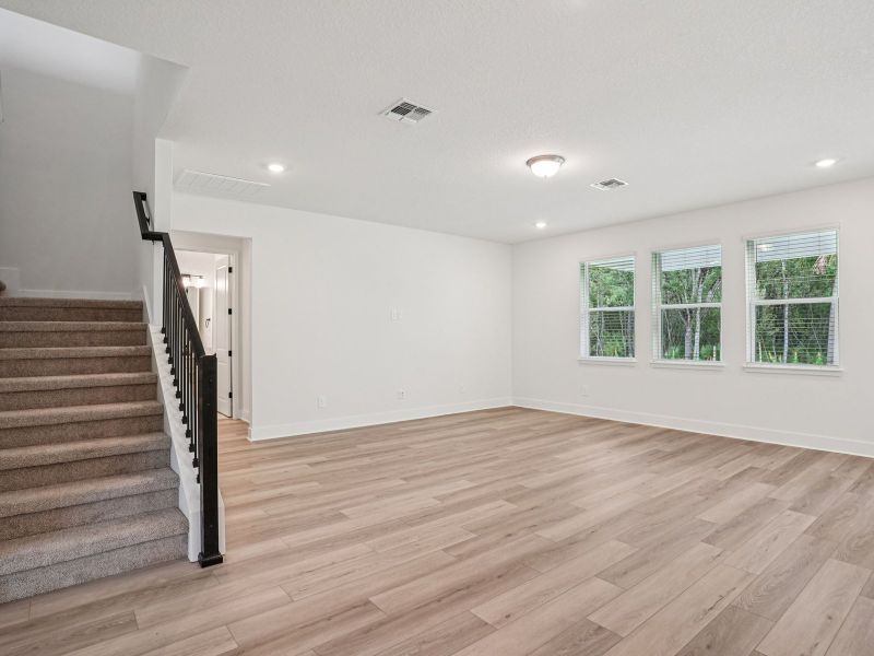 Spacious, unfurnished interior of a new home in Ridgehaven - Signature Series, Ormond Beach (Image 8). Spacious, unfurnished interior of a new home in Ridgehaven - Signature Series, Ormond Beach (Image 8).