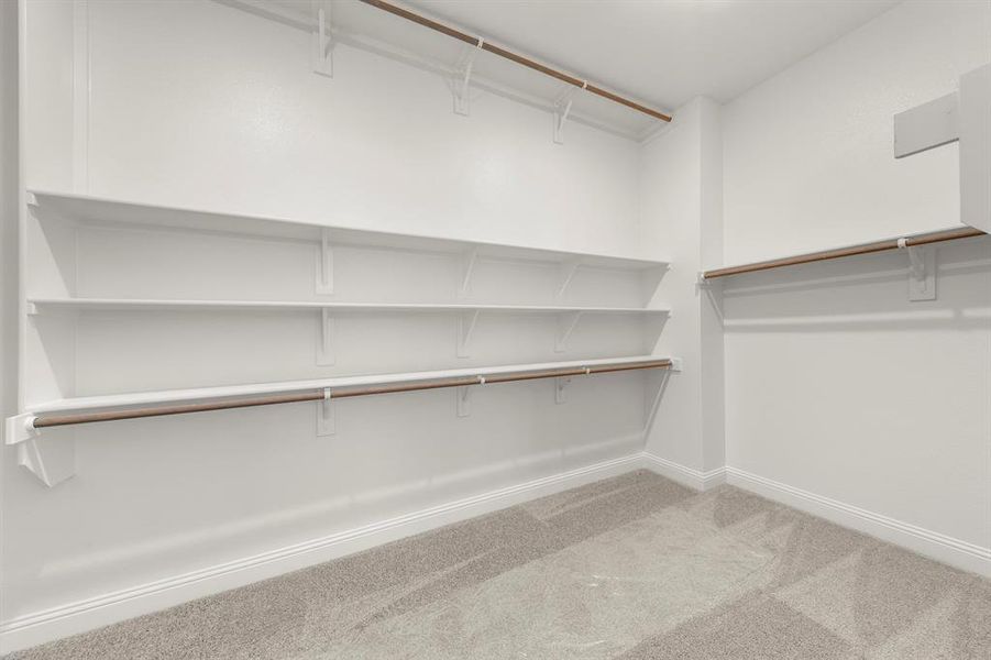 18. 1580 Binkley - Closet