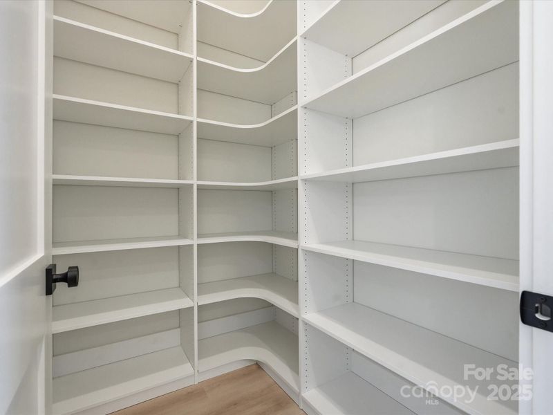 Image 40 of a home in .