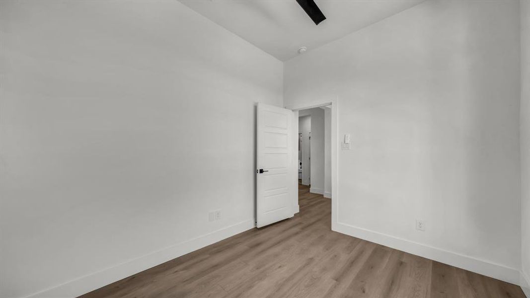 Spacious, unfurnished interior of a new home in , Weatherford (Image 18). Spacious, unfurnished interior of a new home in , Weatherford (Image 18).