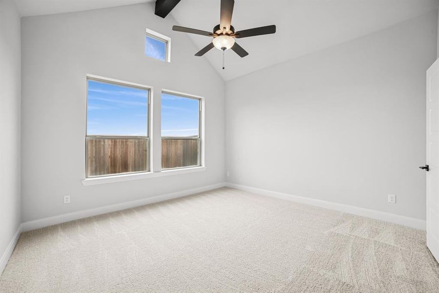 Spacious, unfurnished interior of a new home in Creekshaw – Gardens, Royse City (Image 13).