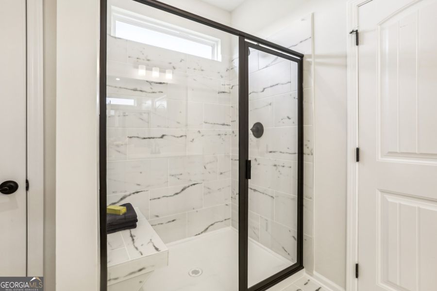 Close-up of interior finishes inside a home in Maddox Station, Eatonton (Image 18).