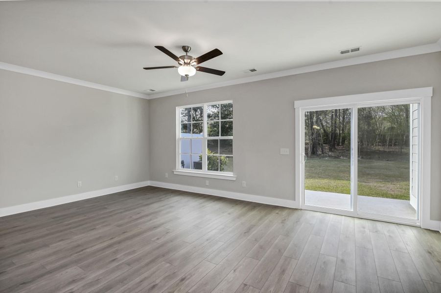 Spacious, unfurnished interior of a new home in Lake Carolina Townhomes, Columbia (Image 28).