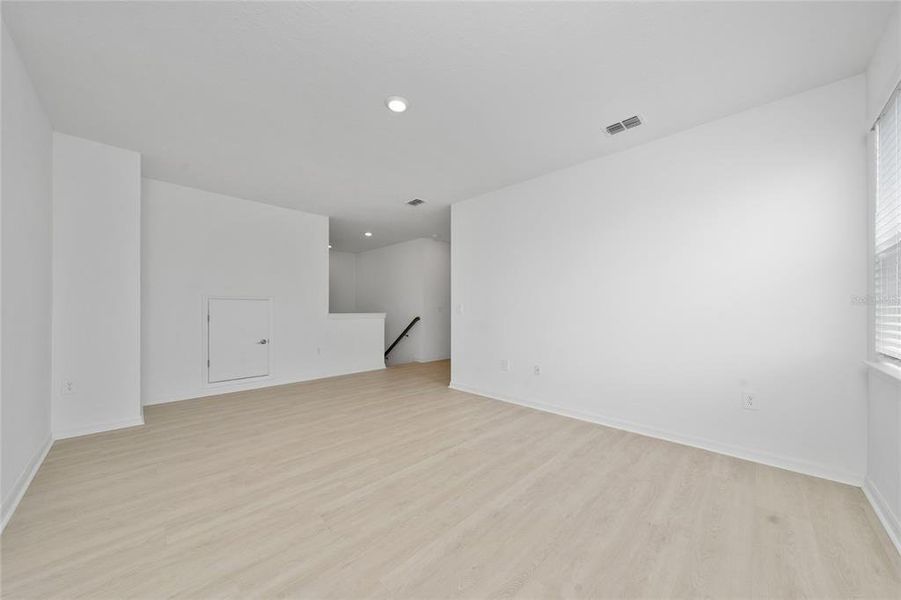 Spacious, unfurnished interior of a new home in Center Lake Ranch Community Group Page, St. Cloud (Image 26). Spacious, unfurnished interior of a new home in Center Lake Ranch Community Group Page, St. Cloud (Image 26).