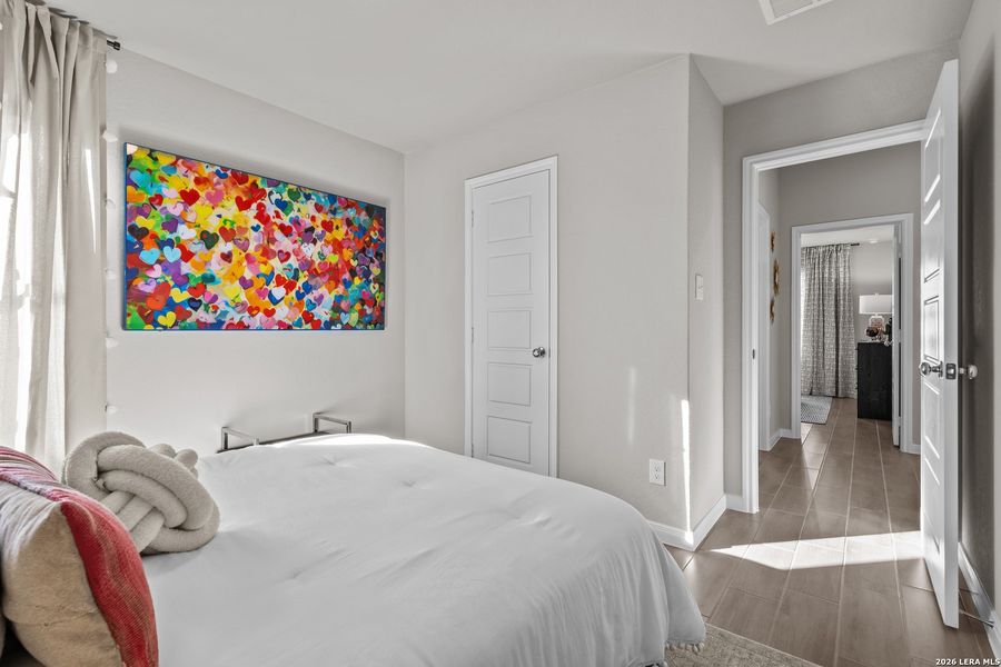 Furnished interior view inside a new home in Hunters Ranch, San Antonio (Image 7).